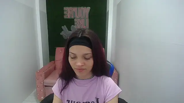 ailen t online show from 10/15/25, 09:48
