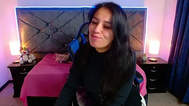 Julietacollins06 online show from 11/06/25, 01:12