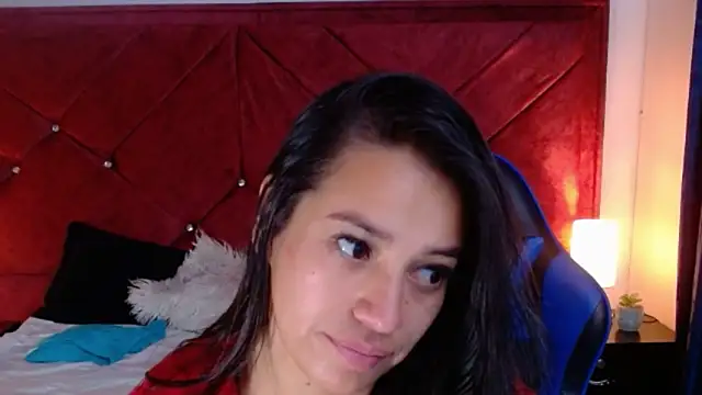 Julietacollins06 online show from 02/18/26, 01:07