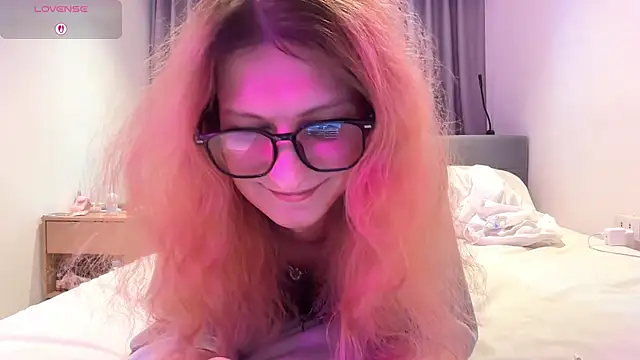 Alice Pinkhead online show from 08/04/26, 09:01