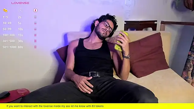 Nicholasrodrii online show from 02/08/25, 01:33