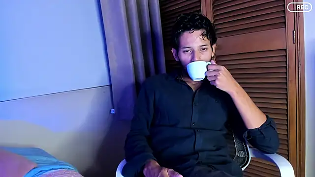 Nicholasrodrii online show from 09/13/25, 11:48