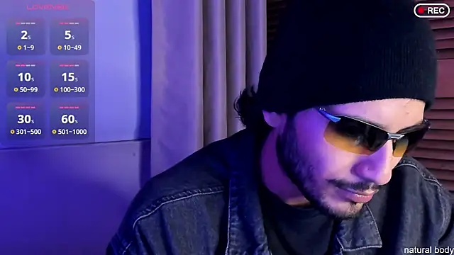 Nicholasrodrii online show from 10/24/25, 11:56