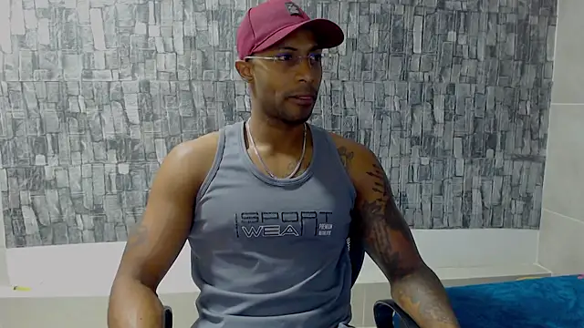 Snapshot of Joseephjackson chatting on 12/17/24, 01:16 Joseephjackson online show from 12/17/24, 01:16