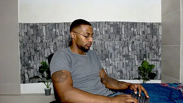 Snapshot of Joseephjackson chatting on 03/10/25, 02:26 Joseephjackson online show from 03/10/25, 02:26