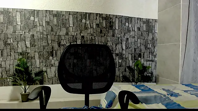 Snapshot of Joseephjackson chatting on 03/21/25, 02:18 Joseephjackson online show from 03/21/25, 02:18