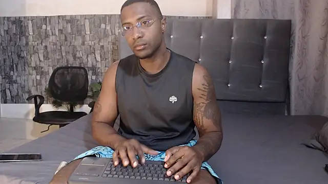 Snapshot of Joseephjackson chatting on 06/19/26, 01:15 Joseephjackson online show from 06/19/26, 01:15
