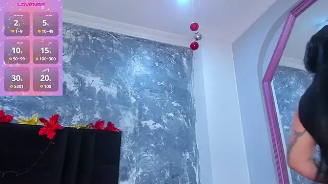 brianaGuzman online show from 12/31/24, 12:36