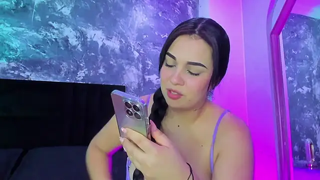 brianaGuzman online show from 01/10/25, 12:58