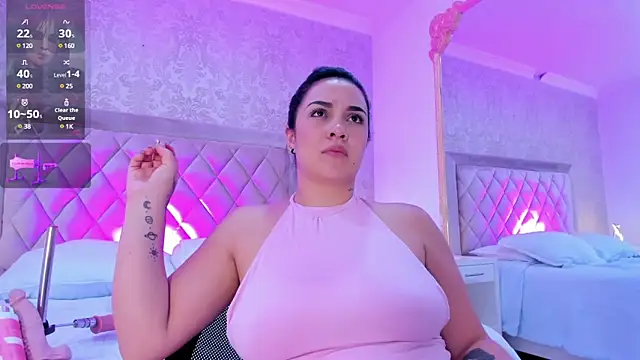 brianaGuzman online show from 01/28/25, 05:03