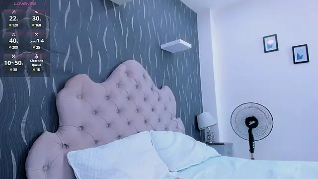 brianaGuzman online show from 03/03/25, 01:09