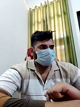 Snapshot of aaliya_bhattt chatting on 12/22/24, 08:05 aaliya bhattt online show from 12/22/24, 08:05