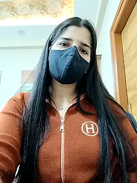 Snapshot of aaliya_bhattt chatting on 01/20/25, 05:48 aaliya bhattt online show from 01/20/25, 05:48