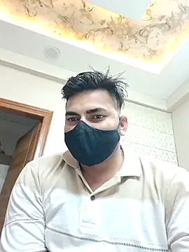 Snapshot of aaliya_bhattt chatting on 01/25/25, 02:03 aaliya bhattt online show from 01/25/25, 02:03