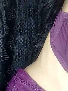 Snapshot of baby_soni78690 chatting on 03/18/25, 10:58 baby soni78690 online show from 03/18/25, 10:58