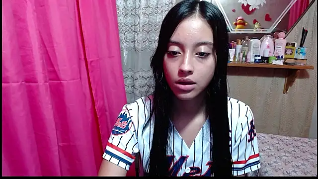 Lunawillis online show from 02/17/26, 05:08