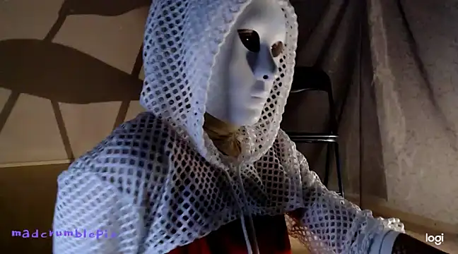 madcrumblepie online show from 12/30/24, 08:15