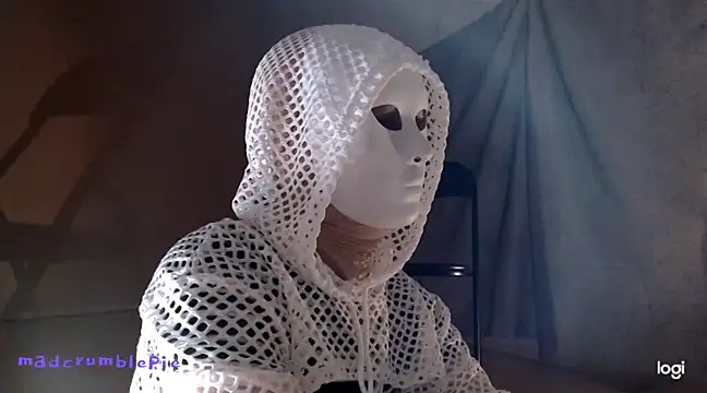 madcrumblepie online show from 01/21/25, 08:32