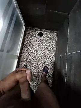 Snapshot of Piter1022 chatting on 03/17/25, 11:54 Piter1022 online show from 03/17/25, 11:54