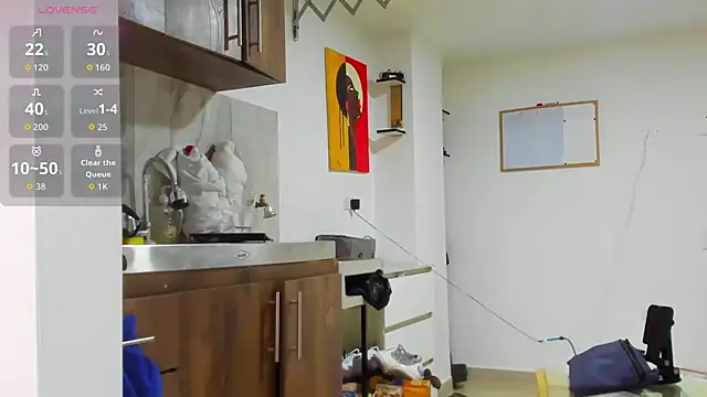 nakedfoam1 online show from 04/01/26, 01:41