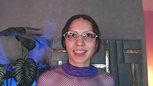 Snapshot of Bianca_ks chatting on 09/13/25, 03:06 Bianca ks online show from 09/13/25, 03:06