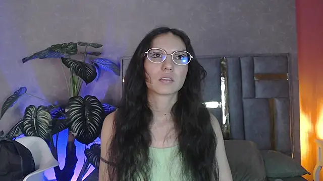 Snapshot of Bianca_ks chatting on 09/18/25, 03:08 Bianca ks online show from 09/18/25, 03:08