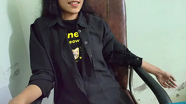 Srabontii online show from 03/15/25, 12:47