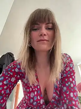 Milla  one online show from 12/26/24, 10:26