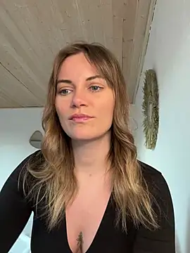 Milla  one online show from 02/17/25, 04:04