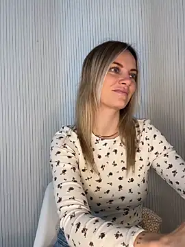 Milla  one online show from 03/31/26, 08:04