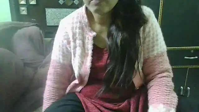 couplesuni online show from 01/28/25, 04:08