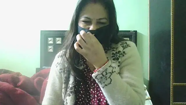 couplesuni online show from 02/01/25, 03:08