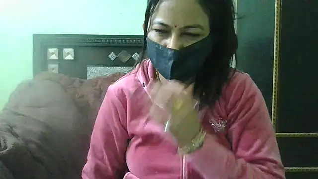 couplesuni online show from 02/04/25, 04:05