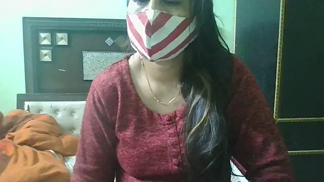 couplesuni online show from 02/22/25, 10:40