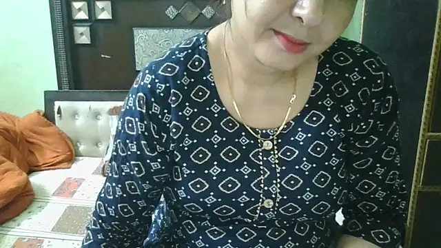 couplesuni online show from 09/30/25, 10:42