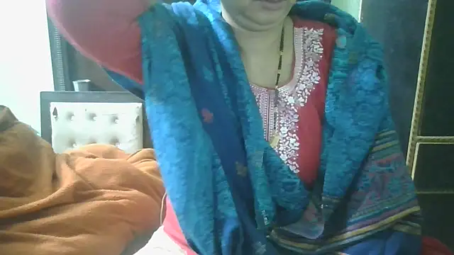 couplesuni online show from 11/20/25, 03:18