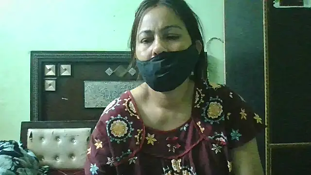 couplesuni online show from 03/10/26, 10:53