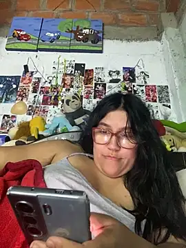 dafne19  online show from 10/30/25, 04:14