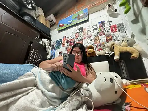 dafne19  online show from 02/24/26, 03:59