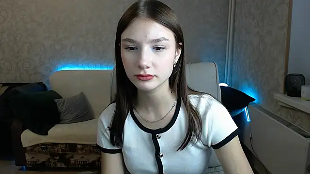 AnaHoney online show from 02/15/25, 02:26