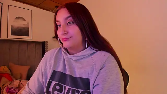 Alaia Cute online show from 12/04/24, 04:10