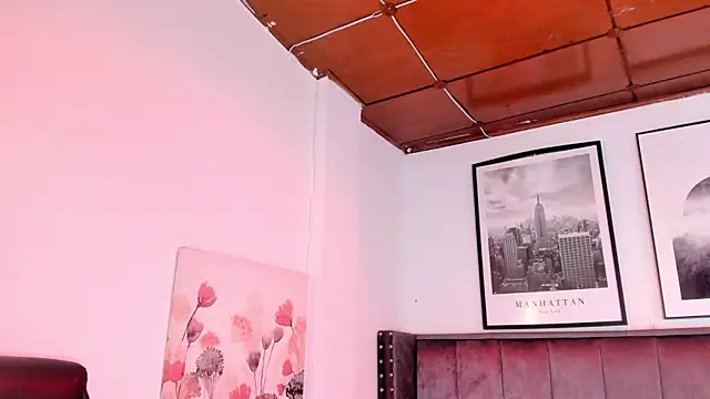 Alaia Cute online show from 01/10/26, 04:03