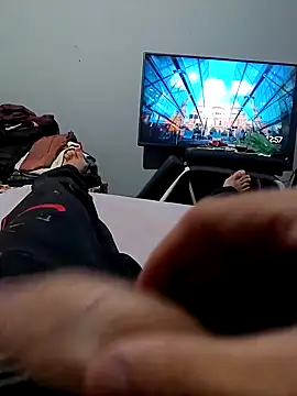 danilogarcia33 online show from 10/15/25, 03:56