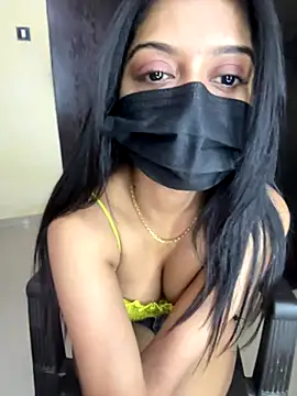 Aakanshaa   online show from 12/08/24, 11:24