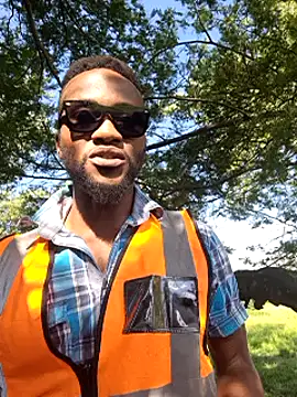 bull Giant online show from 02/05/25, 01:33