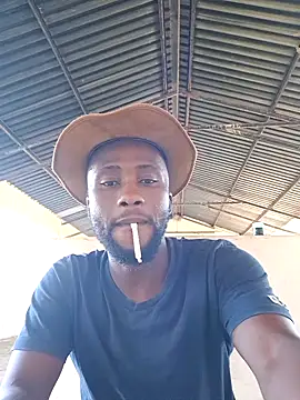 bull Giant online show from 02/08/25, 03:53