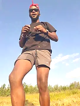 bull Giant online show from 03/15/25, 03:06