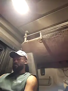 bull Giant online show from 09/19/25, 11:05