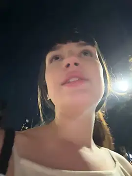 Snapshot of Sophie_Avory chatting on 12/18/24, 12:40 Sophie Avory online show from 12/18/24, 12:40