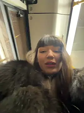 Sophie Avory online show from 02/03/26, 04:45